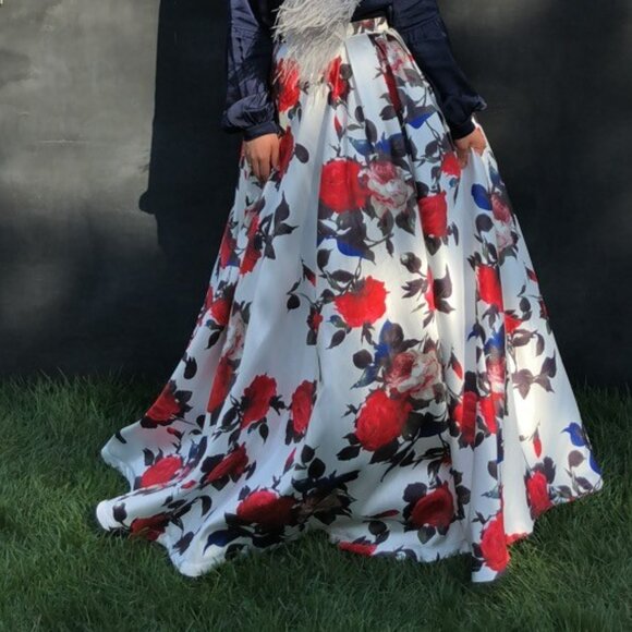Mac Duggal Custom Ball Gown Skirt with pockets - Picture 2 of 2
